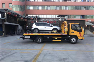 巨鹿汽车紧急补胎换胎救援